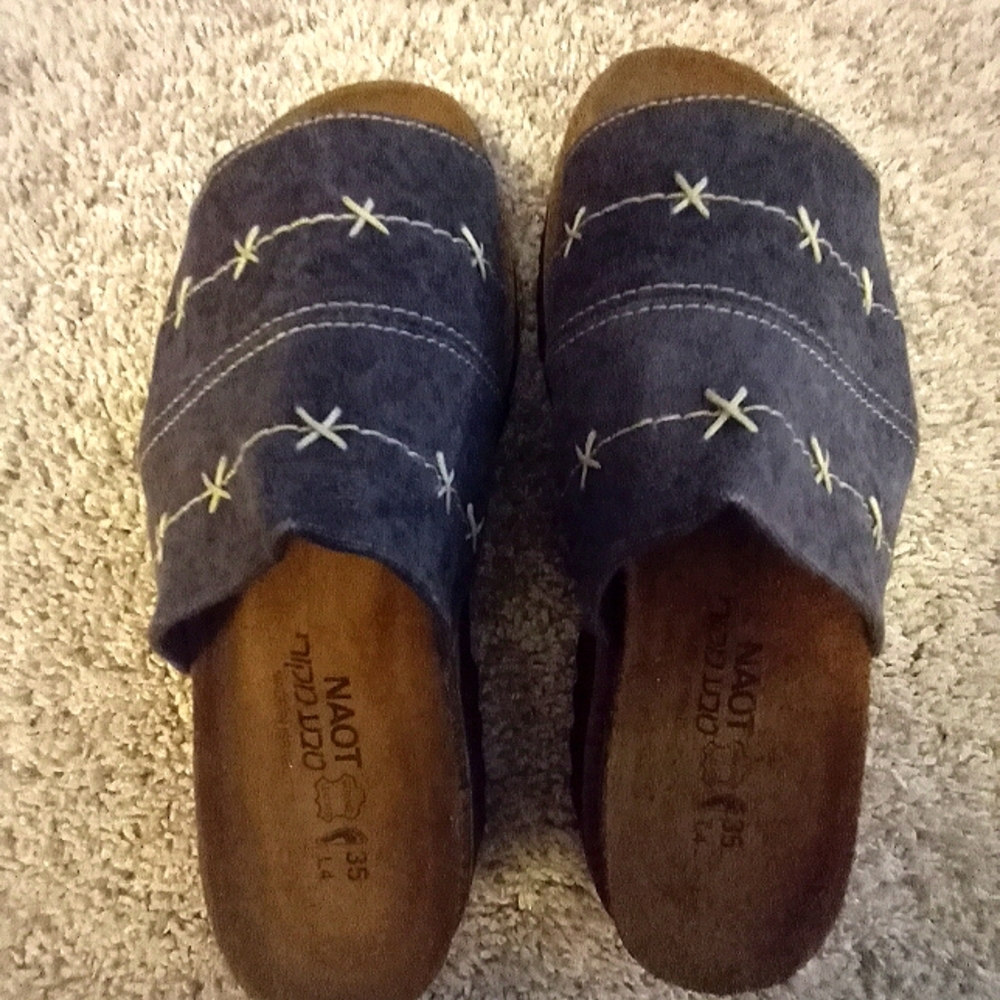 NWT NAOT RARE Slip On Sandals (size 4)